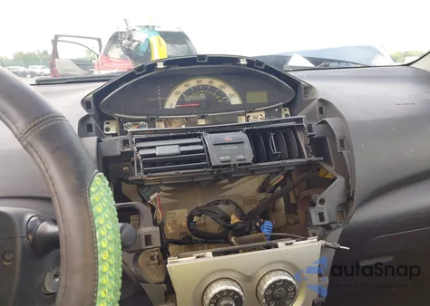 2007 Toyota Yaris z USA, uszkodzony, nr VIN JTDBT923071065219